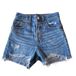 Levi's Ribcage Shorts Buttonfly Size 24